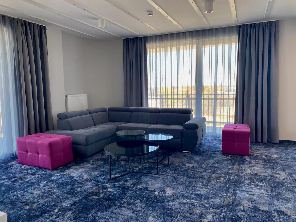 Ferry Resort 梅尔诺 外观 照片